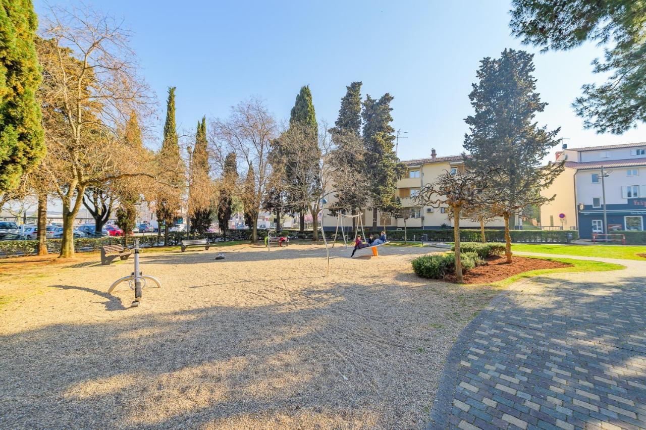 Premium Apartment Peschiera Porec Exterior photo